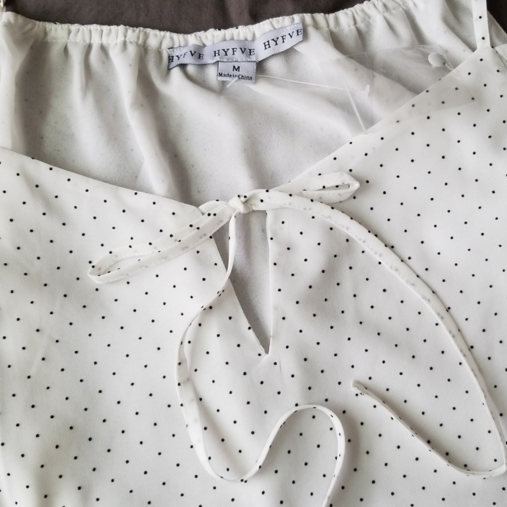 NWOT polka dot blouse - Picture 2 of 6